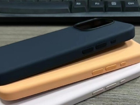 鹿泉苹果14维修站分享iPhone14手机壳能直接给iPhone15用吗?