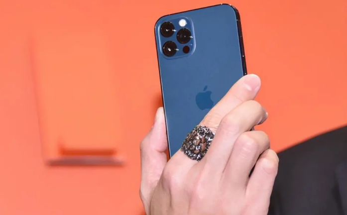 鹿泉苹果手机维修分享iPhone12系列重启方法教程 